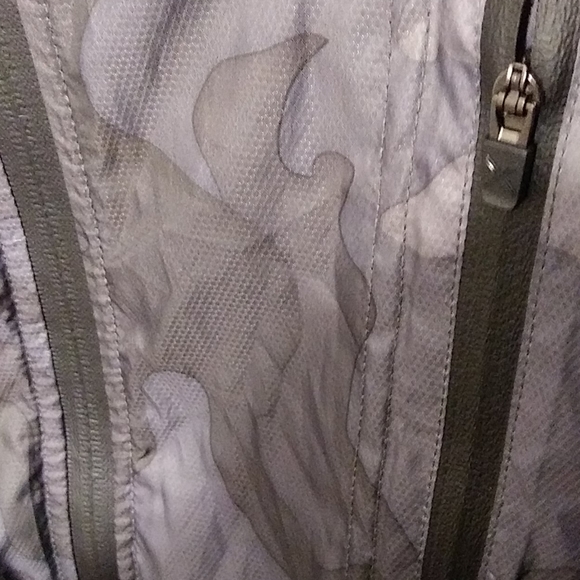 Jacket - Picture 7 of 8